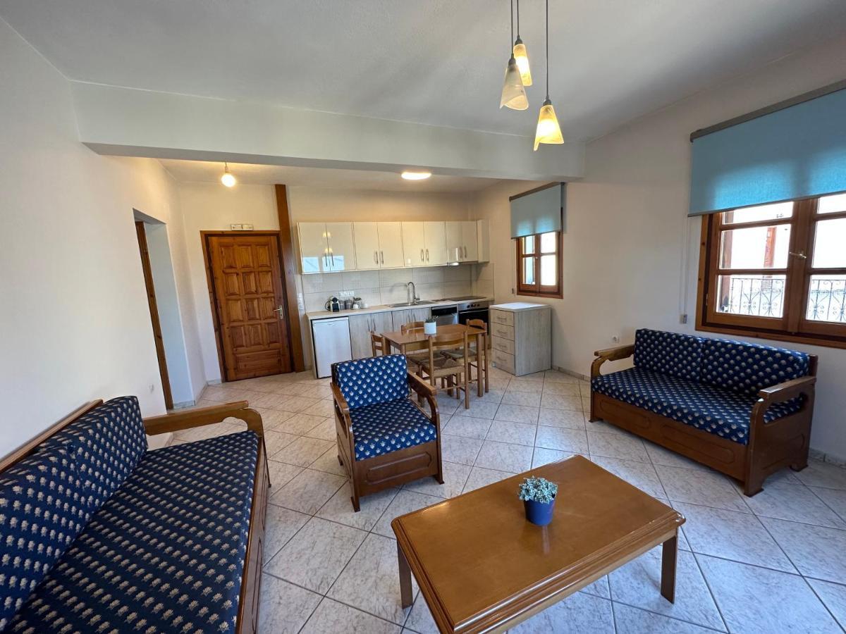 Kavos Apartments Alonissos Patitiri Dış mekan fotoğraf